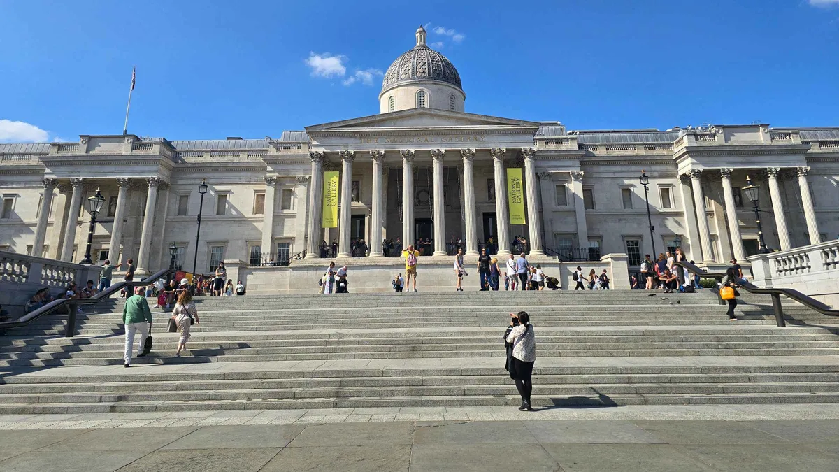 Visitors viewing masterpieces in the National Gallery on a London 2 day itinerary